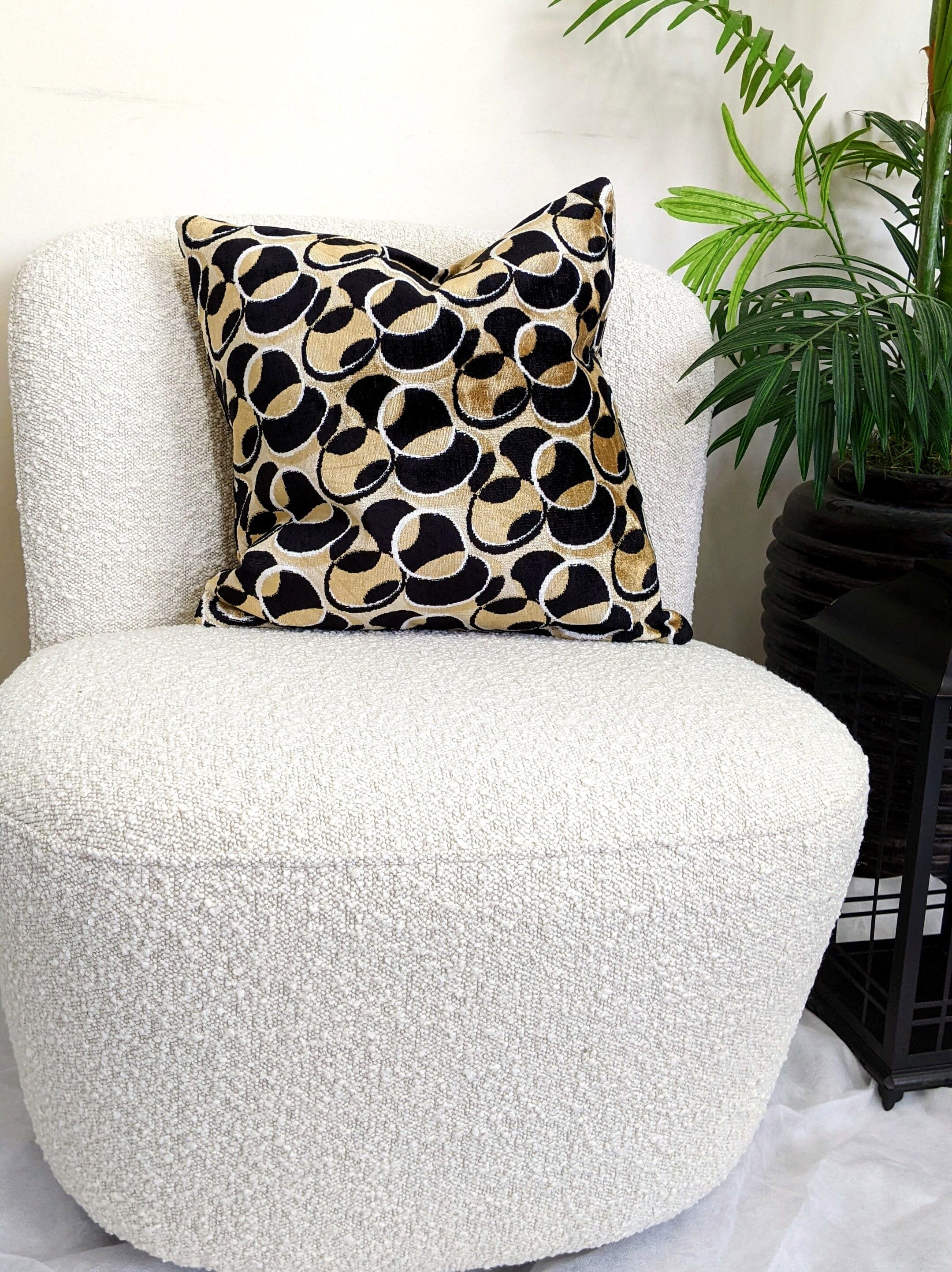 Tache 18 X 18 Inch Geometric Eternal Eclipse Throw Pillow Cover (YLGP-02)-1