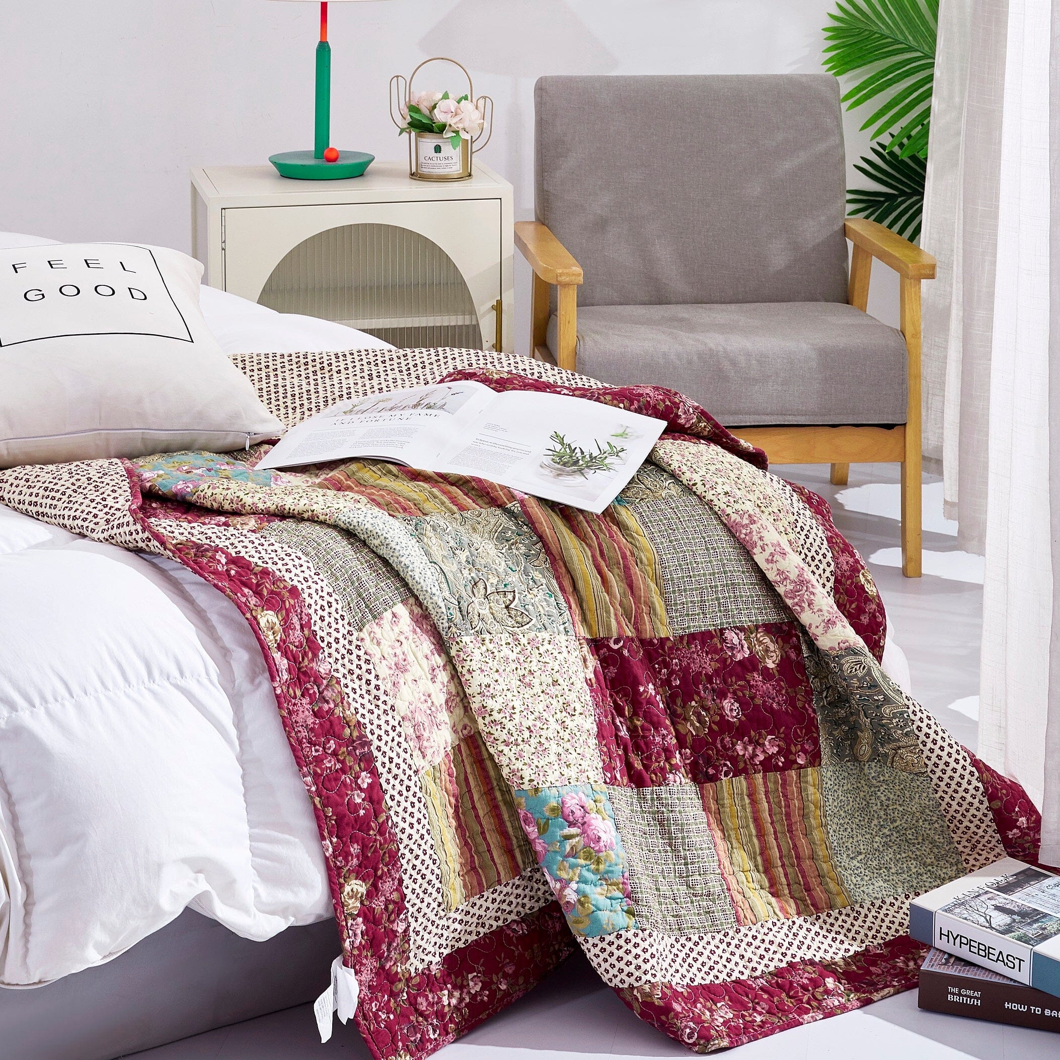 Tache Fairy Tale Tea Party Beige Burgundy Paisley Floral Cotton Patchwork Quilted Throw Blanket (DXJ103443)-2